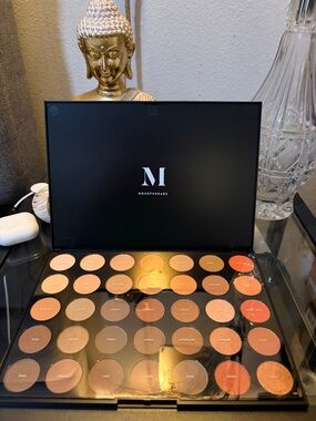 Morphe Warm Neutral & Orange Eyeshadow Palette - Browns, Tans, Orange, Peach